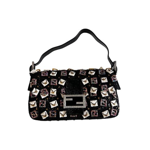 Fendi Handbags - Fendi Valentines’ day limited edition lover letter baguette